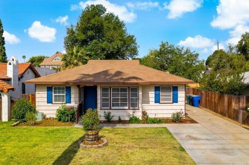 6323 Palm Ave, Riverside, CA 92506-2310