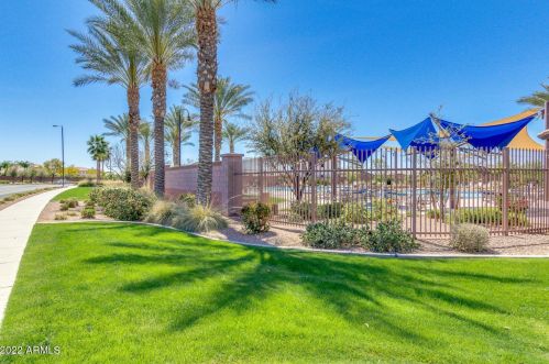 776 Trellis Rd, San Tan Valley AZ  85140-6611 exterior