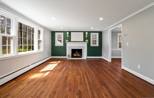 164 Foote Rd, South Glastonbury CT  06073-3406 exterior