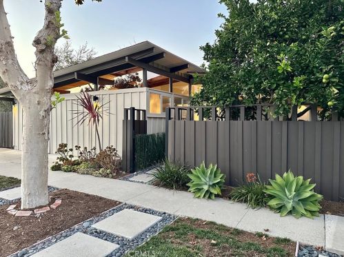 7209 Killdee St, Long Beach, CA 90808-4343