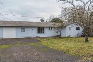 36439 Leslie Ln, Scio, OR 97374-9719