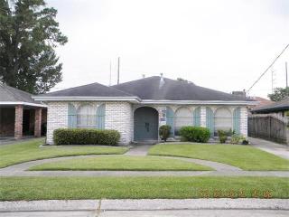 1404 Richland Ave, Metairie, LA 70001-3637