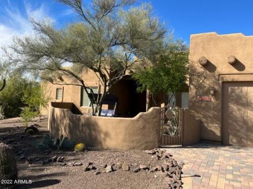 32818 54th St, Cave Creek, AZ 85331-5585
