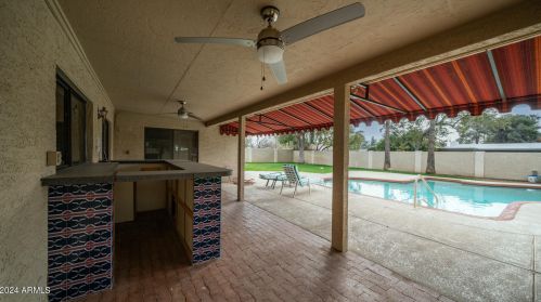 6001 Friess Dr, Scottsdale AZ  85254-3117 exterior