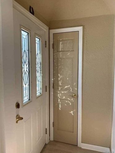 83-39 255th St, Floral Park, NY 11004-1133