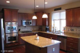 19 Aster Ln, Stafford VA  22554-5044 exterior