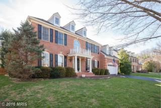 1433 Hague Dr, Leesburg, VA 20175-5015