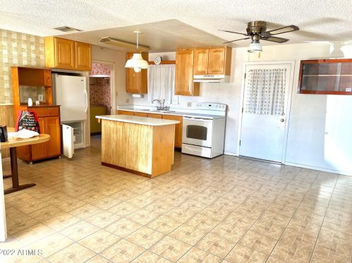 8648 37th Ave, Phoenix AZ  85051-4730 exterior