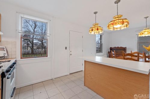 400 Douglas Ave, Avenel NJ  07001-1108 exterior