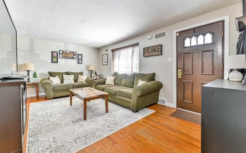 1005 Georgia Dr, Pittsburgh, PA 15209-1219