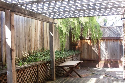 2647 Lago Oaks Dr, Santa Rosa CA  95405-9100 exterior