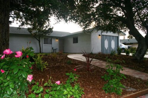 1804 Redwood Dr, Lake Nacimiento, CA 93446-4409