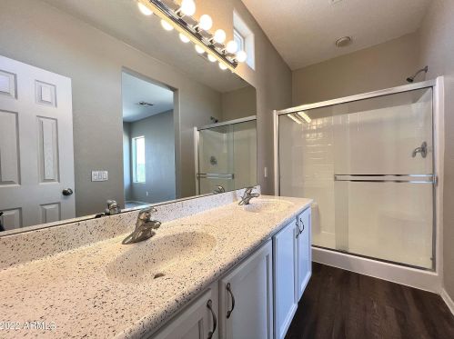 11564 Hl Dr, Avondale AZ  85323-1831 exterior