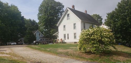 20 Pine Hill St, Manchester, CT 06042-3111