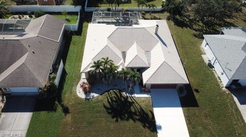 2112 10th Ln, Cape Coral, FL 33990-1903