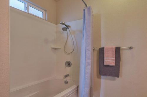 314 Wilson Cir, Greenfield CA  93927-5267 exterior