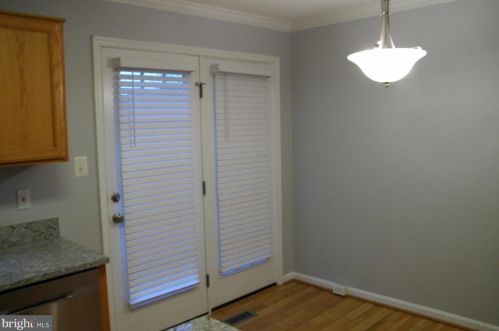 6406 Andrew Matthew Ter, Springfield VA  22150-7826 exterior