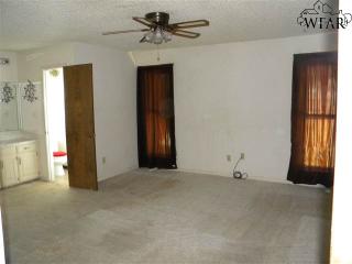4705 James St, Wichita Falls TX  76308-5144 exterior