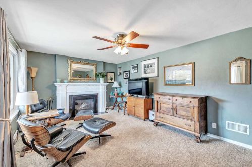 1453 Eliza St, Green Bay, WI 54301-3138