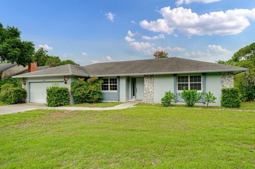 6235 Forestwood Dr, Lakeland, FL 33811-2402