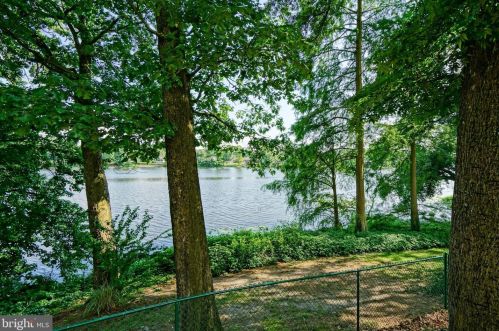 126 Lakeside Dr, Laurel DE  19956-1144 exterior