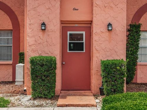 640 62nd Ave, Saint Petersburg, FL 33702-6702