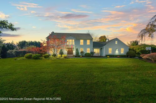 3 Wildwood Way, East Freehold, NJ 07728-8602