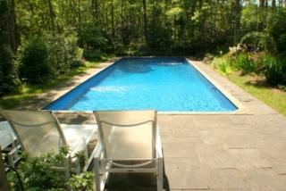 36 Wheelock Walk, East Hampton NY  11937-3945 exterior