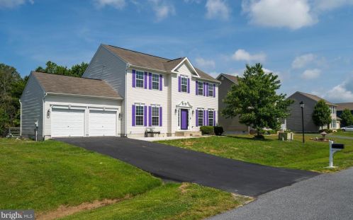 10418 Country Grove Cir, Delmar, DE 19940-3468