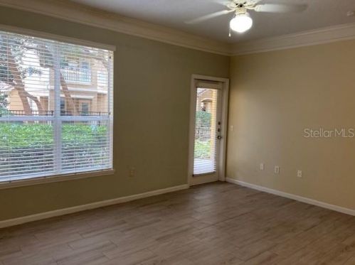 8848 Villa View Cir, Orlando, FL 32811-5189