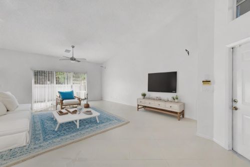 5190 Sabal Gardens Ln, Boca Raton, FL 33487-4812