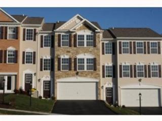 748 Freedom Dr, Collier Township, PA 15106-1597