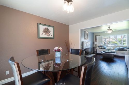 19406 Pricetown Ave, Long Beach CA  90746-2680 exterior