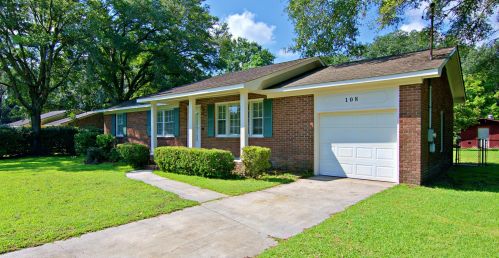 108 Henrietta Dr, Ladson, SC 29456-5410