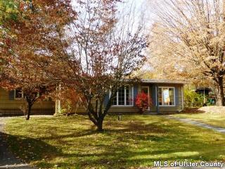 26 Harder Rd, Woodstock, NY 12498-1421