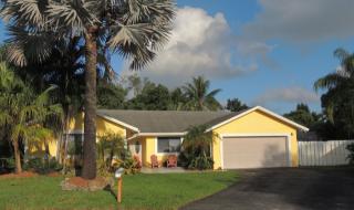 8181 29 Ct, Hollywood FL  33029-2474 exterior