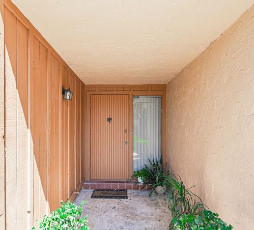 5366 Stonybrook Ln, Boynton Beach, FL 33437-1619