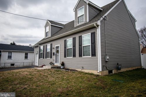 111 West Ave, New Castle, DE 19720-5948
