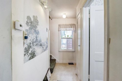 2442 67, Milwaukee WI 53214-1762 exterior