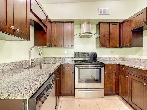 720 Manor Dr, Bartow FL  33830-3241 exterior