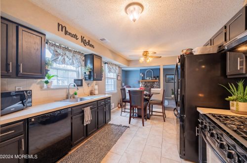 444 Vista Ct, Bricktown NJ  08724-5313 exterior