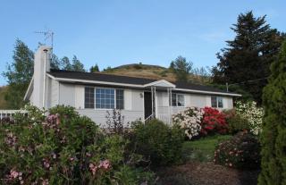 1430 Pioneer Way, Yakima, WA 98908-8880