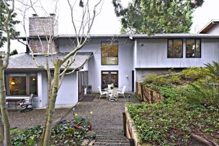 10021 41st Ave, Seattle, WA 98125-8105