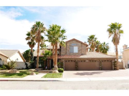 12949 Bucknell Ct, Victorville, CA 92392-7203