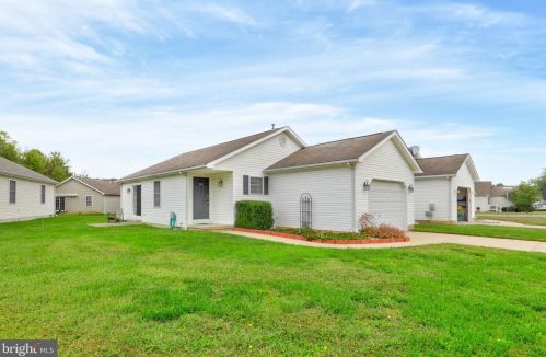 180 Planters Run Ct, Dover, DE 19901-5879
