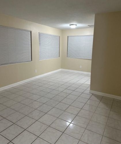 1301 Avenue C Pl, Belle Glade, FL 33430-3220