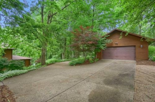 144 Kern Rd, Portersville PA  16051-2114 exterior