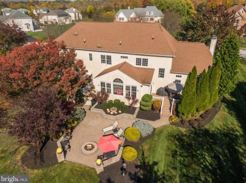 4040 Steeplechase Dr, Collegeville PA  19426-1265 exterior