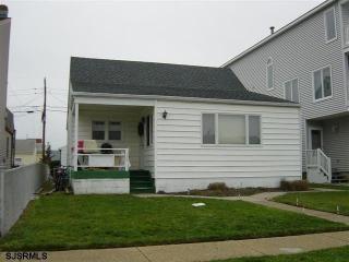 255 36th St, Brigantine City NJ  08203-1507 exterior