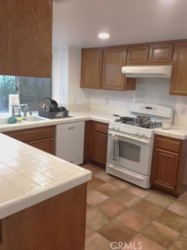28030 Wildwind Rd, Santa Clarita, CA 91351-1269